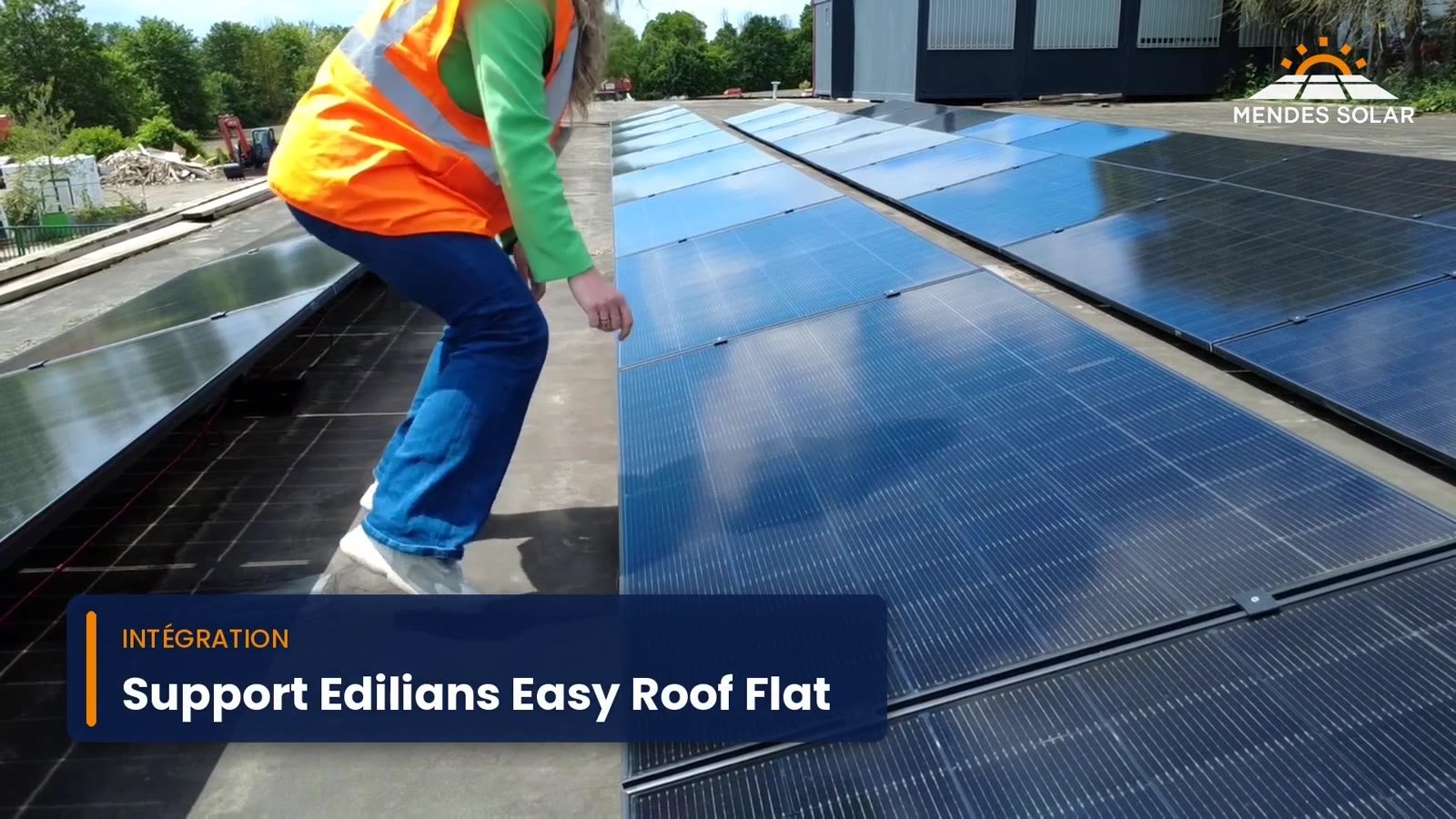 Modules photovoltaïques SACIR sur support Edilians Easy Roof Flat